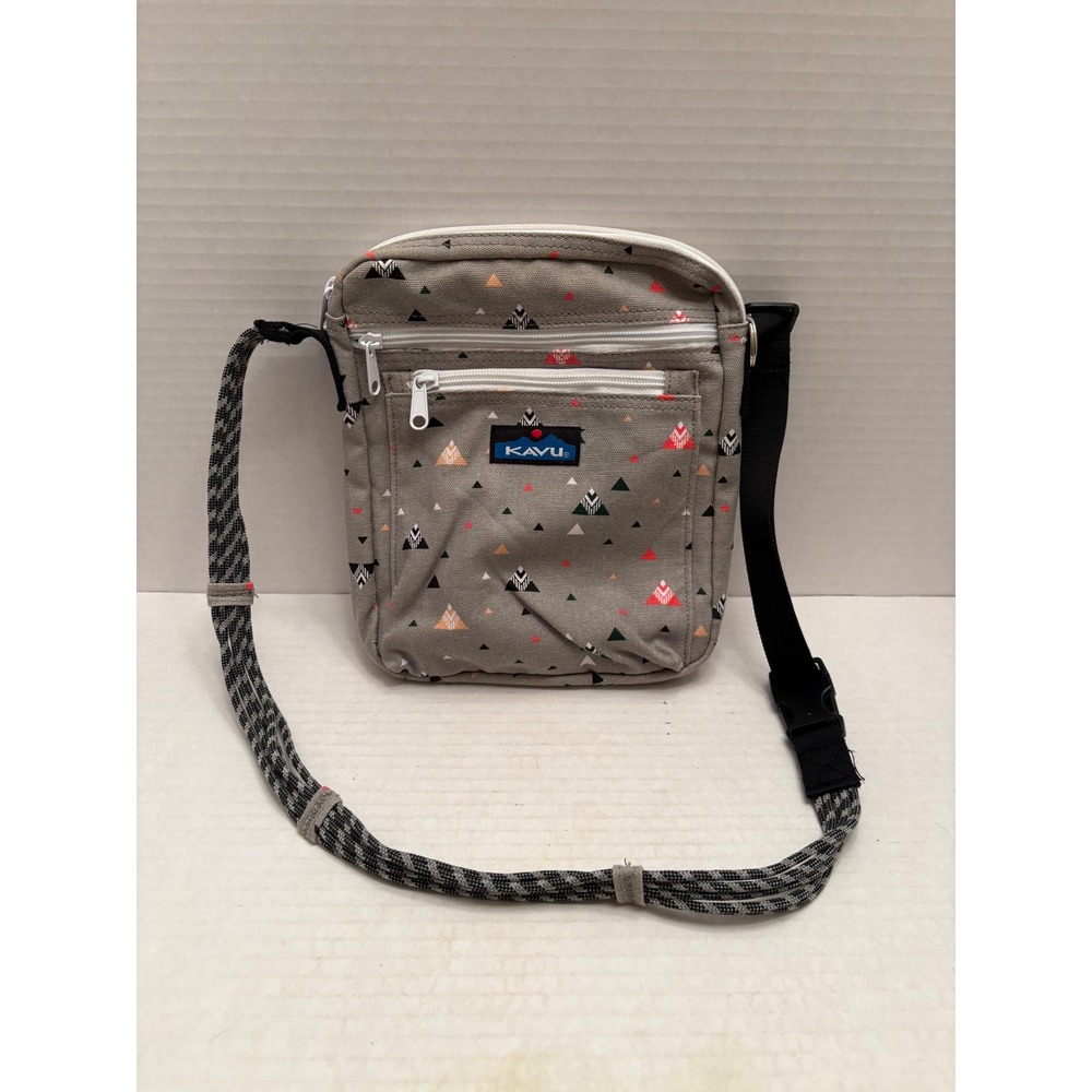 KAVU Keeper Crossbody Bag Gray Geometric Triangle Mountain Print Canvas Purse